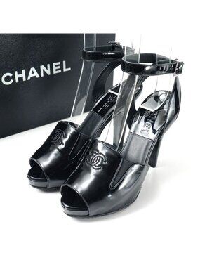 Chanel Sandals 35c 07c CC Logo CC Enamel Ankle Strap